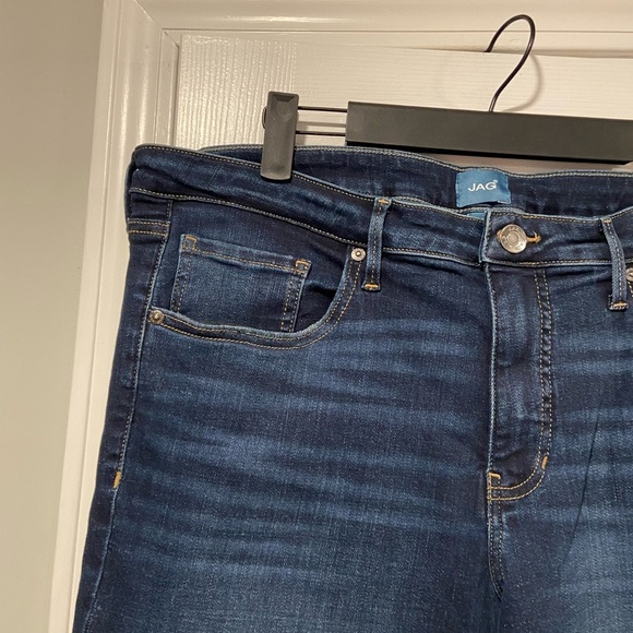 NWT JAG Size 18P Cassie Brisk Blue Mid Rise Slim Fit Straight Leg Jeans - Picture 2 of 13